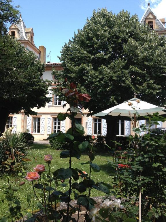 Le Moulin Du Carla Bed and Breakfast Lavaur  Εξωτερικό φωτογραφία